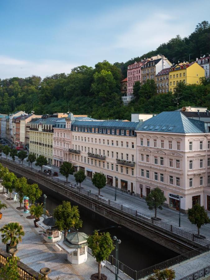 Hotel Kolonada Karlovy Vary Exterior photo